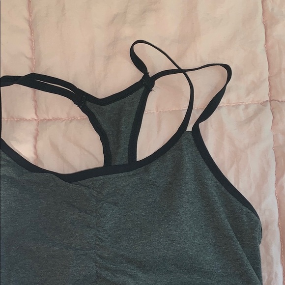 Lot of 3 sports bras - Picture 7 of 7